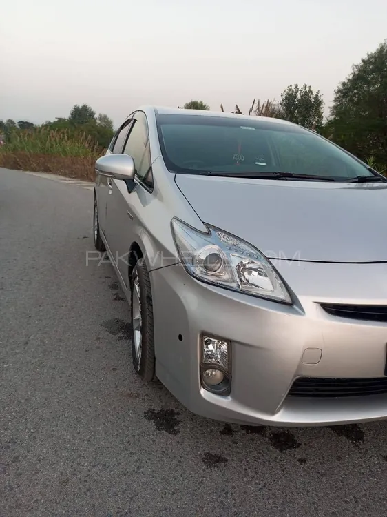Toyota Prius 2010 for Sale in Haripur Image-1