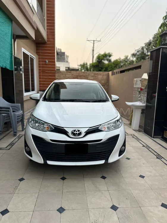 Toyota Yaris Sedan 2022 for Sale in Gujranwala Image-1