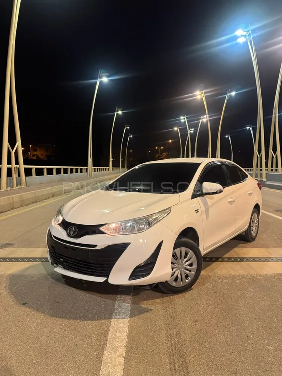 Toyota Yaris Sedan 2020 for Sale in Hyderabad Image-1