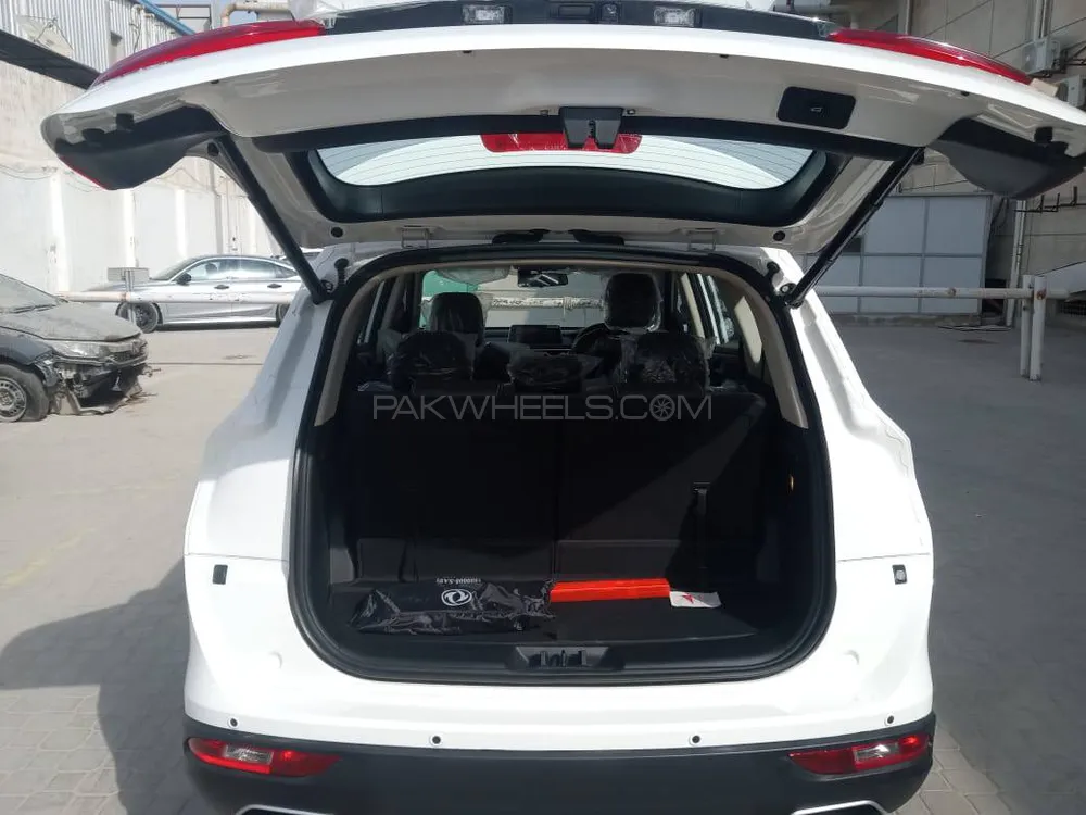 DFSK Glory 580 2025 for Sale in Islamabad DFSK Glory 580 2025 for Sale in Islamabad Image-15