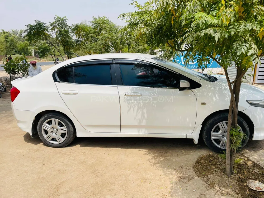 Honda City 2014 for Sale in Khanewal Image-1
