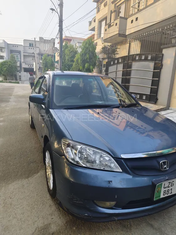 Honda Civic 2004 for Sale in Lahore Image-1