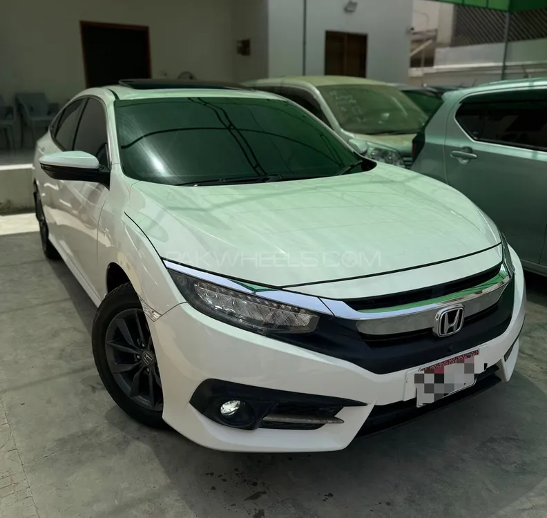 Honda Civic 2019 for Sale in Karachi Image-1