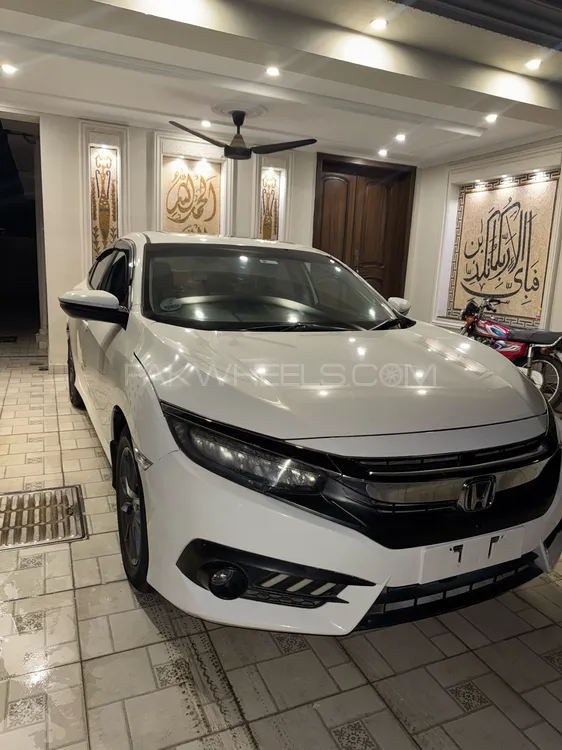 Honda Civic 2021 for Sale in Lahore Image-1