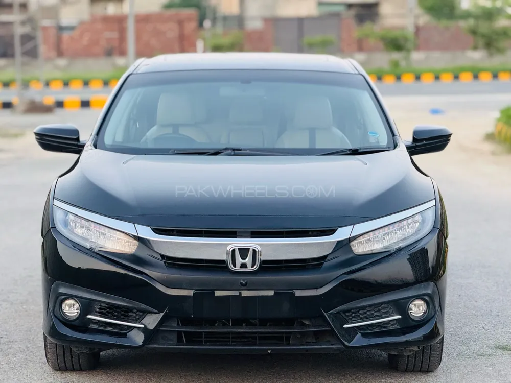 Honda Civic 2021 for Sale in Lahore Image-1