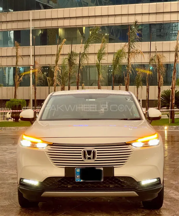 Honda HR-V 2024 for Sale in Islamabad Image-1