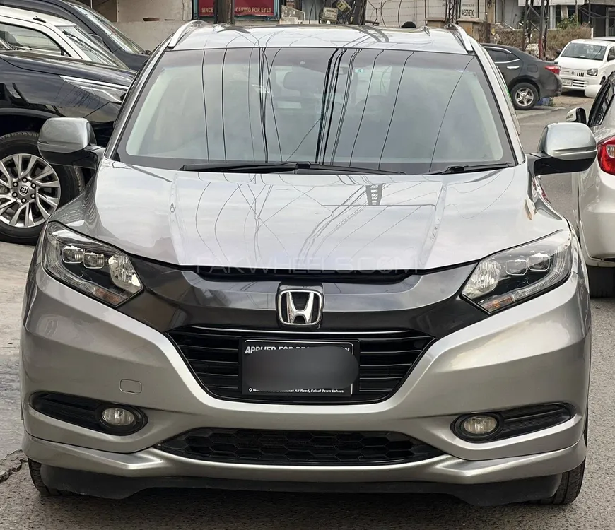 Honda Vezel 2014 for Sale in Lahore Image-1