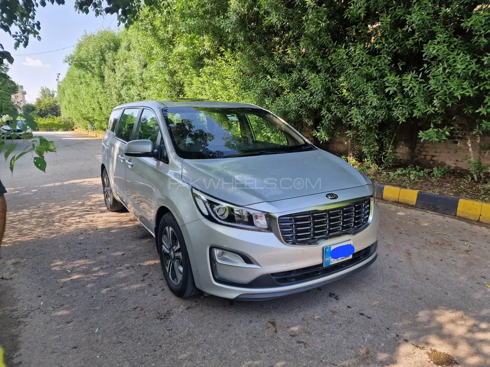 کِیا کارنیول 2020 for Sale in اسلام آباد Image-1