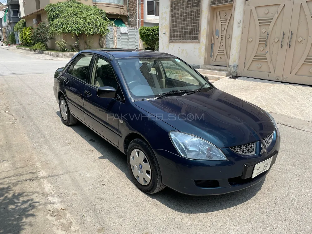 Mitsubishi Lancer 2004 for Sale in Peshawar Image-1