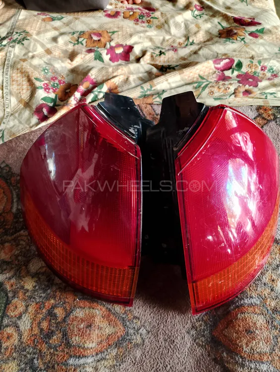 Nissan AD Genuine Back Lights Pair 2006 Image-1