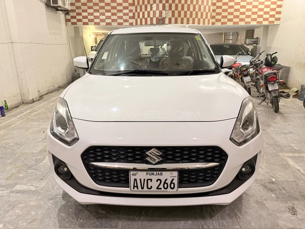 Suzuki Swift 2025 for Sale in Lahore Image-1