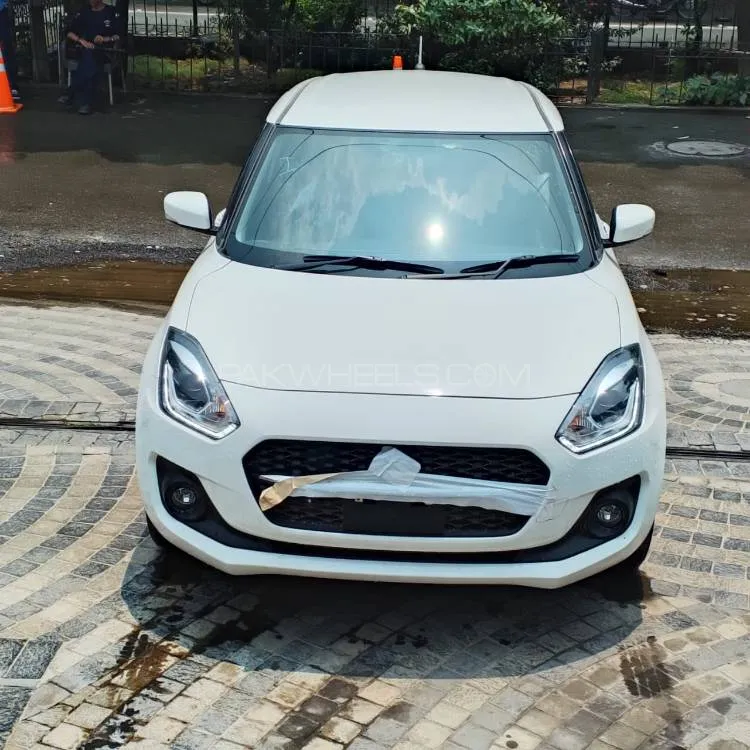 Suzuki Swift 2025 for Sale in Lahore Image-1