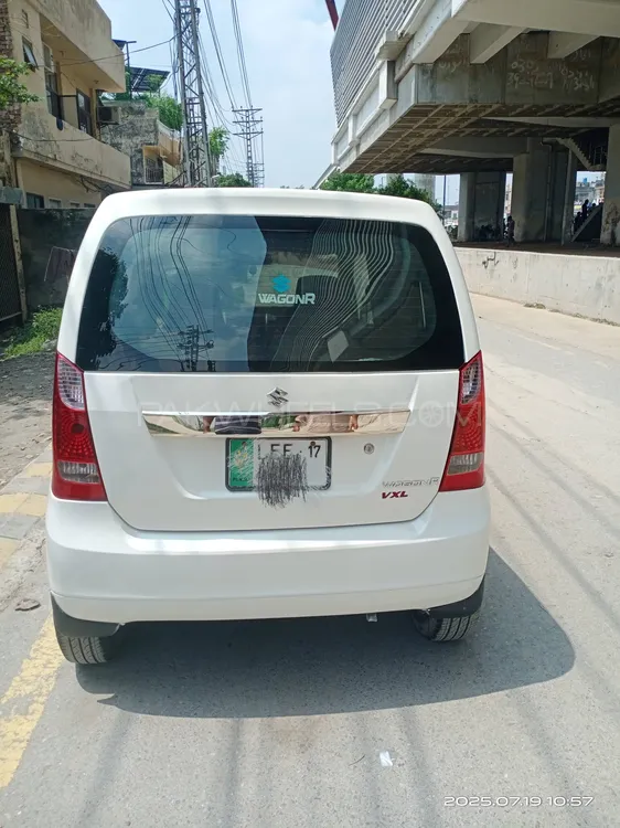 Suzuki Wagon R 2017 for Sale in Lahore Image-1