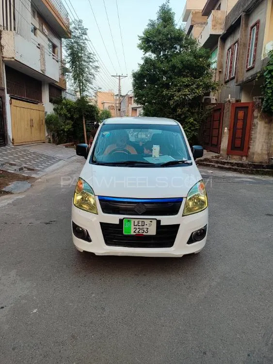 Suzuki Wagon R 2017 for Sale in Lahore Image-1