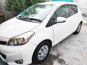 Toyota Vitz F 1.0 2012 for Sale