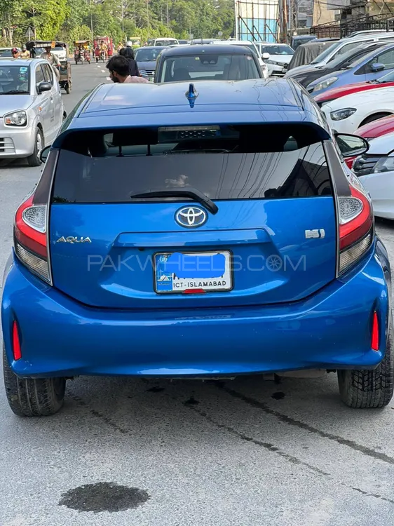 Toyota Aqua 2018 for Sale in Lahore Toyota Aqua 2018 for Sale in Lahore Image-10