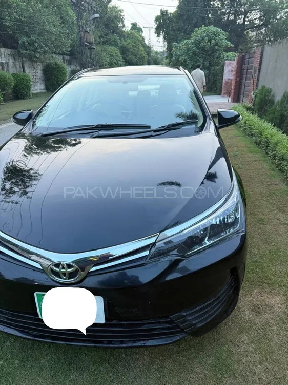 Toyota Corolla 2020 for Sale in Lahore Image-1