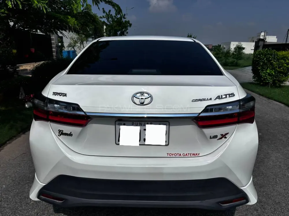 Toyota Corolla 2023 for Sale in Lahore Image-1