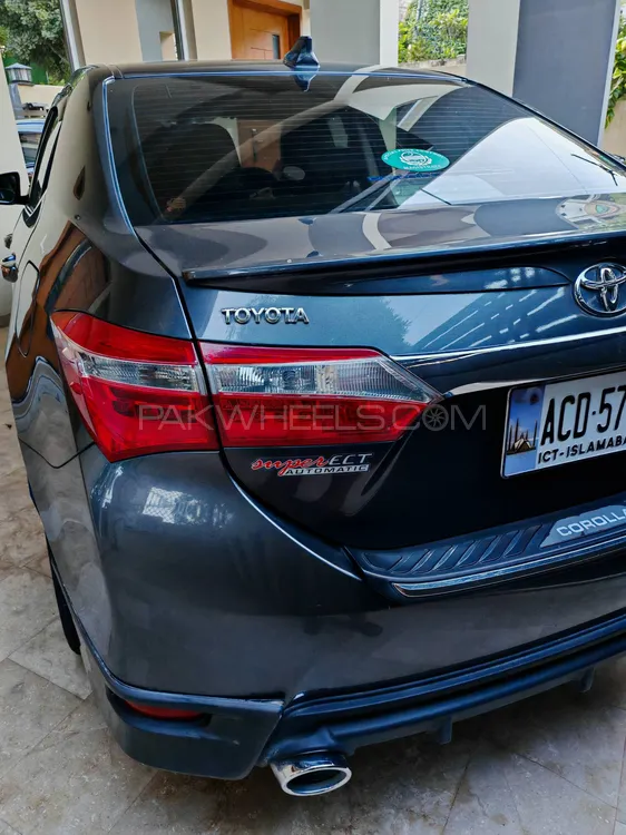 Toyota Corolla 2016 for Sale in Islamabad Image-1