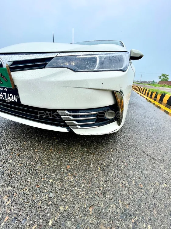 Toyota Corolla 2016 for Sale in Lahore Image-1