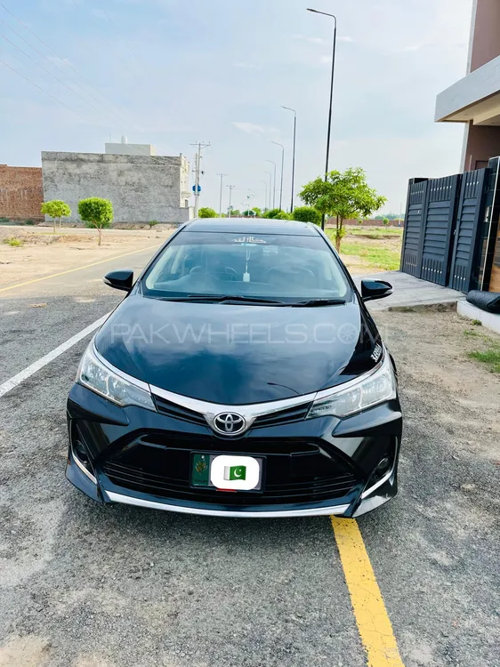 Toyota Corolla 2017 for Sale in Toba Tek Singh Image-1
