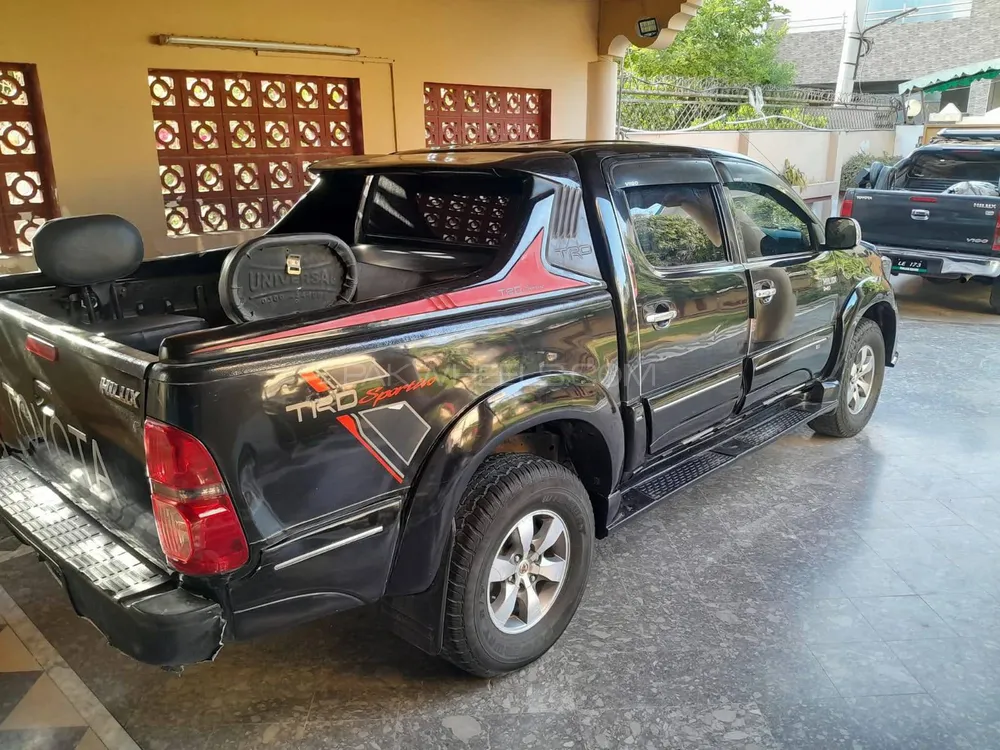 Toyota Hilux 2005 for Sale in Mandi bahauddin Image-1