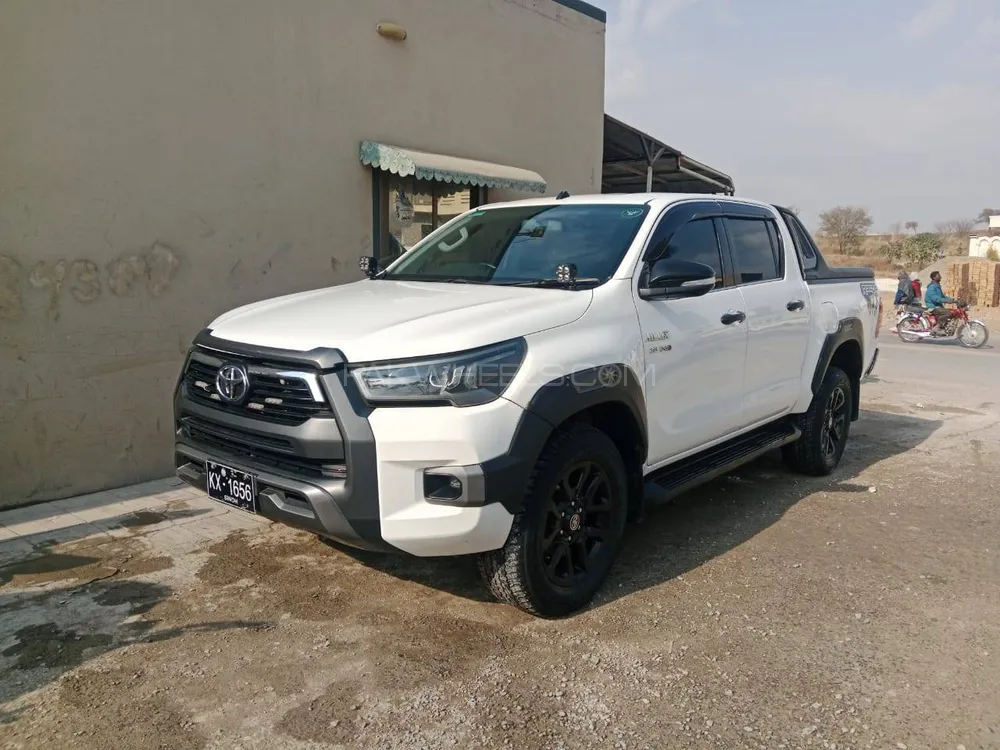 Toyota Hilux 2018 for Sale in Islamabad Image-1