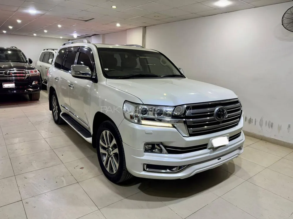 Toyota Land Cruiser 2018 for Sale in Karachi Image-1