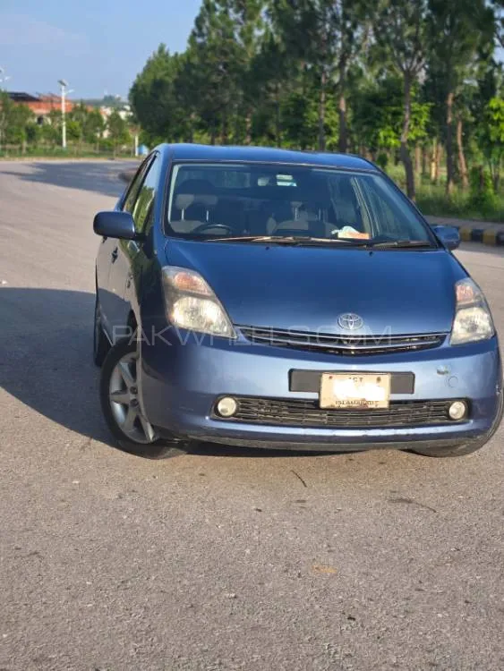 Toyota Prius 2007 for Sale in Islamabad Image-1