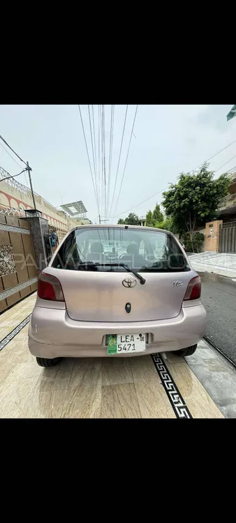 Toyota Vitz 2004 for Sale in Lahore Image-1