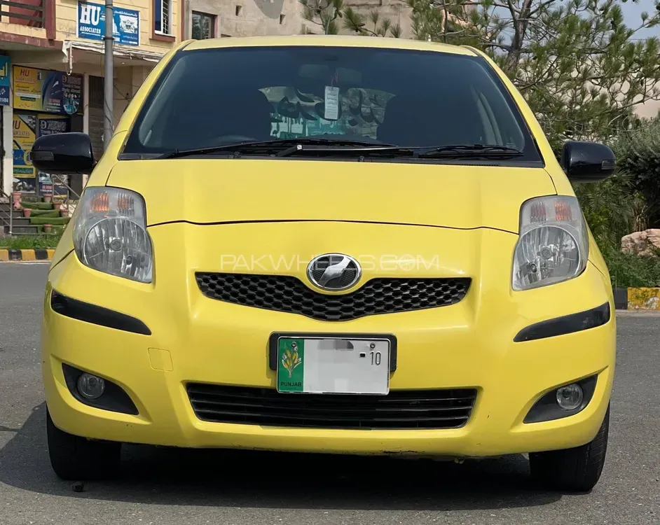 Toyota Vitz 2009 for Sale in Faisalabad Image-1