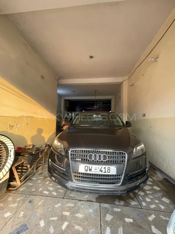 Audi Q7 2006 for Sale in Sialkot Image-1