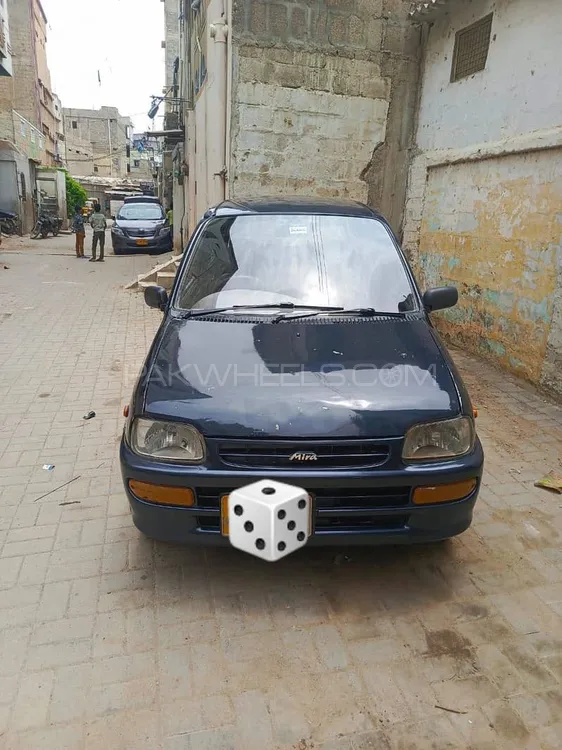 Daihatsu Cuore 2010 for Sale in Karachi Image-1
