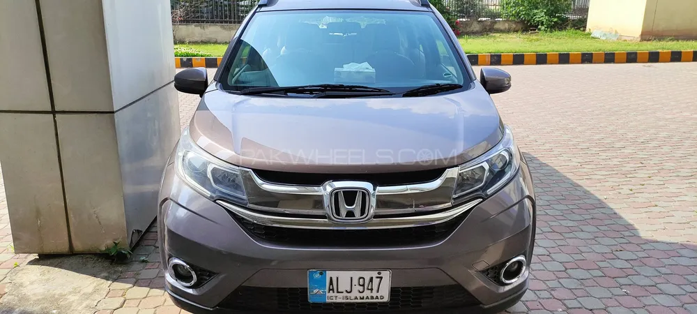 Honda BR-V 2018 for Sale in Islamabad Image-1