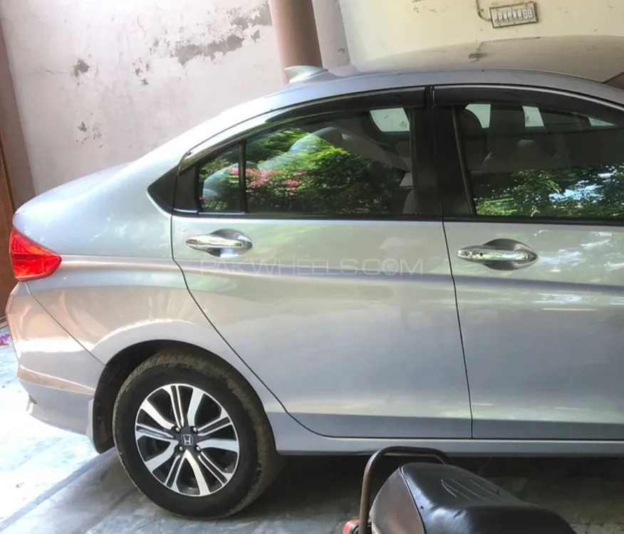 Honda City 2022 for Sale in Faisalabad Image-1