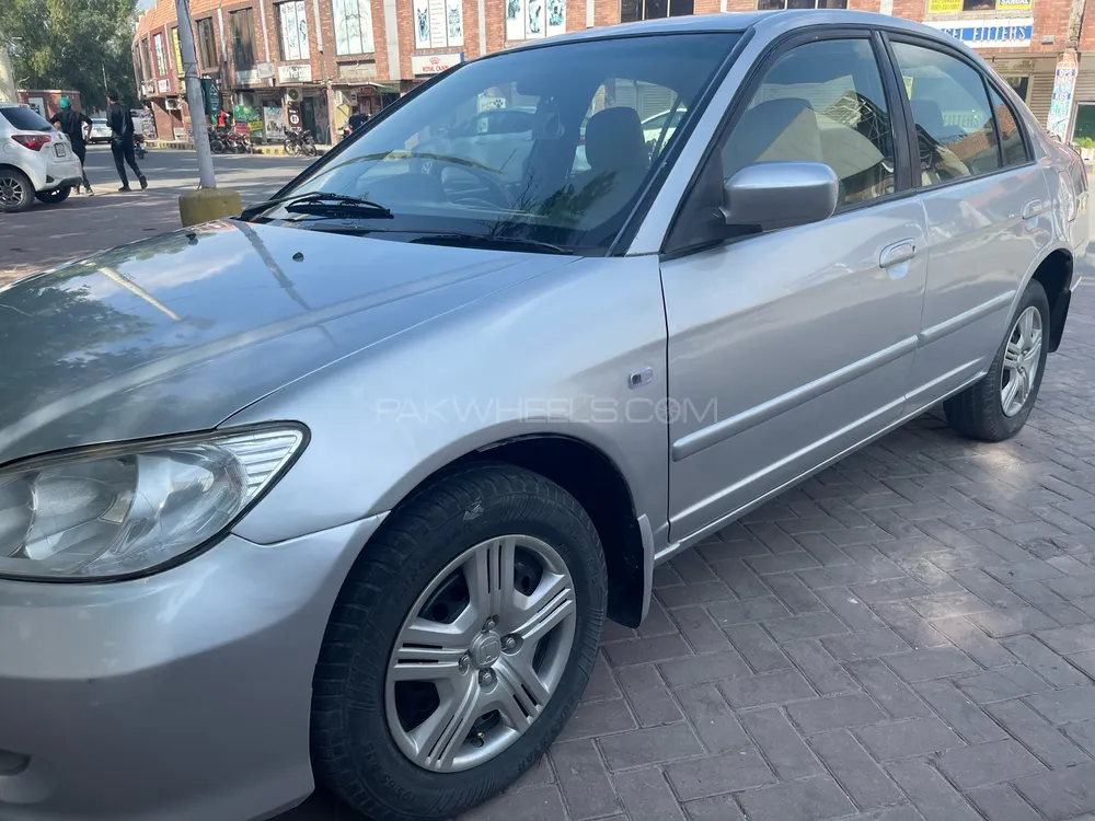 Honda Civic 2004 for Sale in Faisalabad Image-1