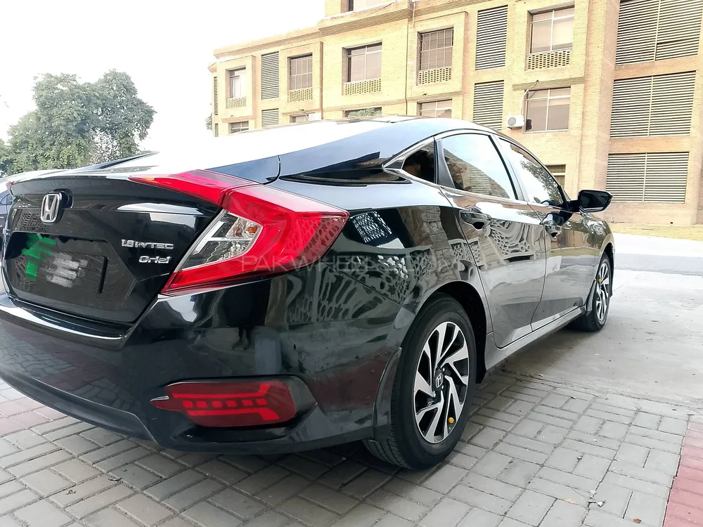 Honda Civic 2018 for Sale in Islamabad Image-1