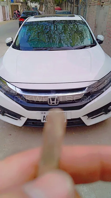 Honda Civic 2021 for Sale in Lahore Image-1