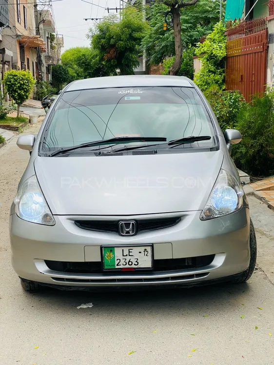 Honda Fit 2006 for Sale in Lahore Image-1