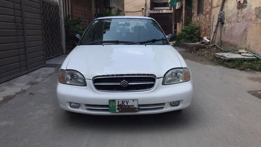 Suzuki Baleno 2004 for Sale in Lahore Image-1