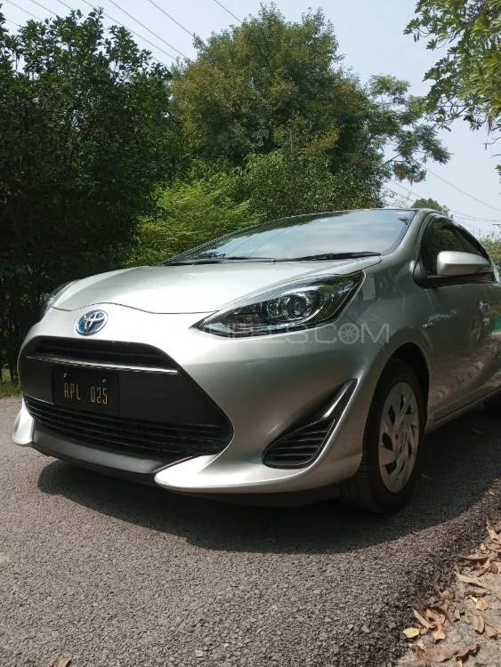 Toyota Aqua 2018 for Sale in Peshawar Image-1