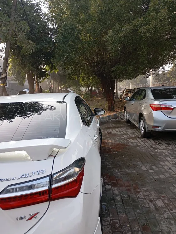 Toyota Corolla 2021 for Sale in Lahore Image-1