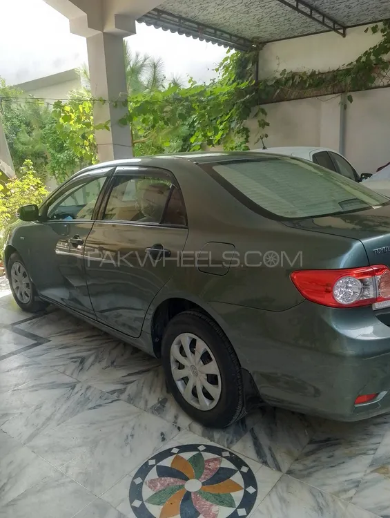 Toyota Corolla 2011 for Sale in Mardan Image-1