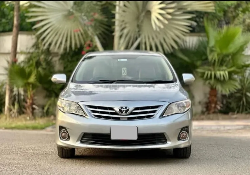 Toyota Corolla 2012 for Sale in Lahore Image-1