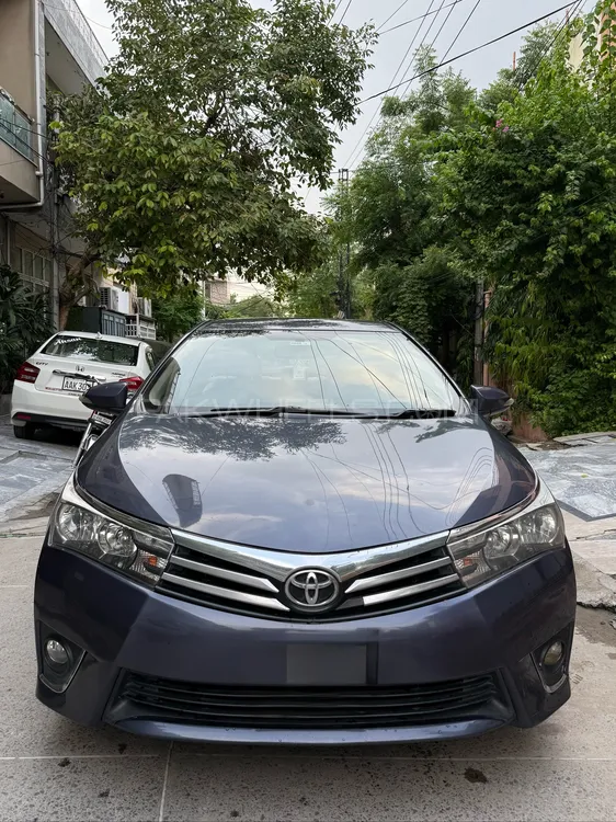 Toyota Corolla 2015 for Sale in Lahore Image-1