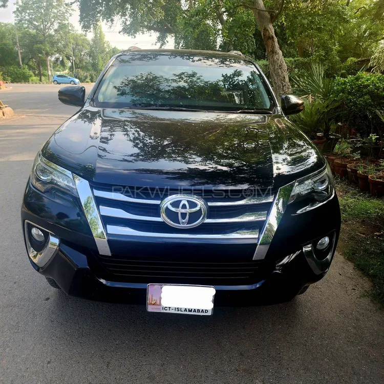 Toyota Fortuner 2017 for Sale in Sargodha Image-1