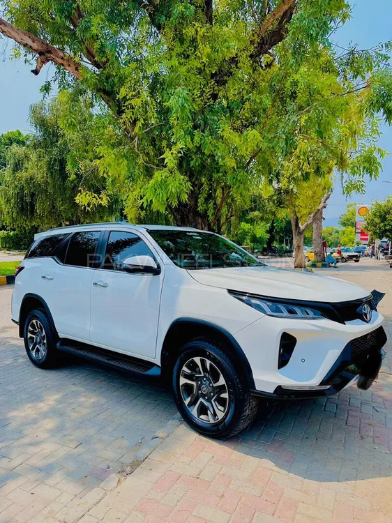 ٹویوٹا فورچیونر 2023 for Sale in صوابی Image-1