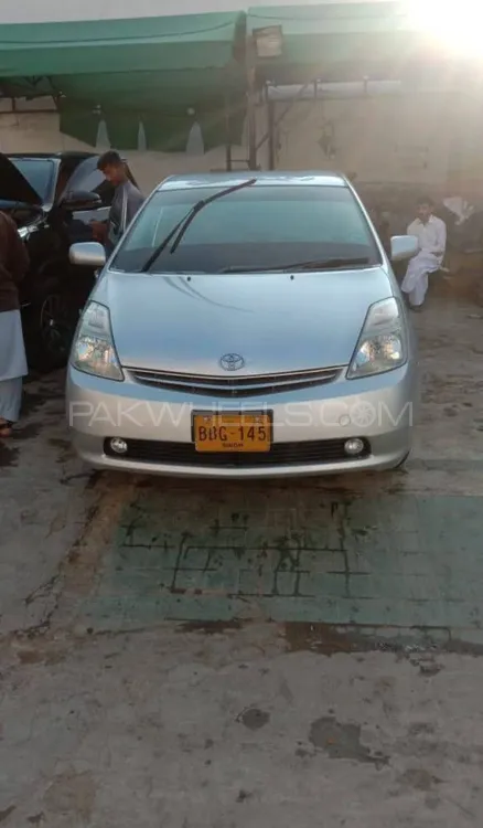 Toyota Prius 2010 for Sale in Karachi Image-1