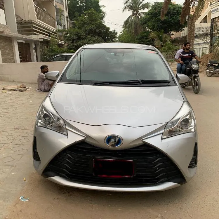 Toyota Vitz 2018 for Sale in Karachi Image-1