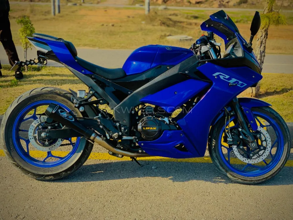 Yamaha YZF-R1 2022 for Sale Image-1